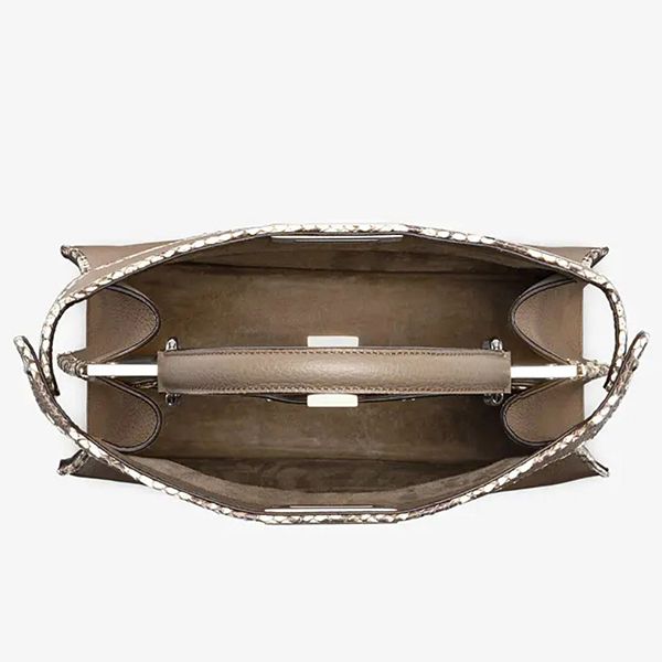 新作!フェンディ ピーカブー アイシーユー ミディアム バッグ 偽物8BN321AHJ7F1F1X